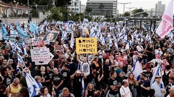   وسط تل أبيب.. مظاهرات حاشدة تطالب برحيل بنيامين نتنياهو