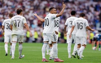 ريال مدريد يعزز صدارته للدوري الإسباني بثلاثية أمام فياريال