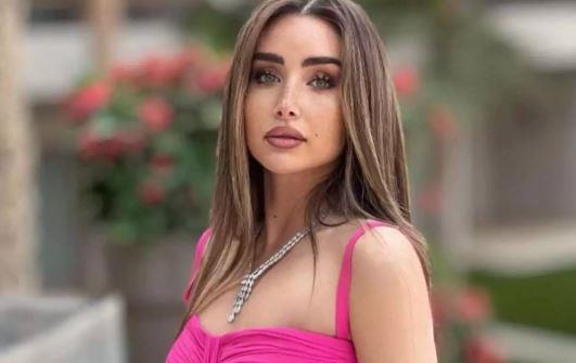 هنا الزاهد تثير الجدل بفستان قصير فى شوارع باريس..صور