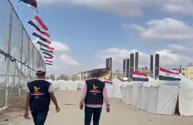 اللجنة المصرية بغزة: نعمل على افتتاح مخيم تاسع لإيواء النازحين شمال النصيرات