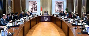   مدبولي يستعرض جهود تجهيز الشركات الحكومية للطرح وسُبل تنشيط البورصة المصرية