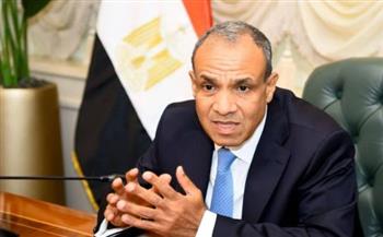   وزير الخارجية يشيد بعمق العلاقات الثقافية بين مصر وفرنسا