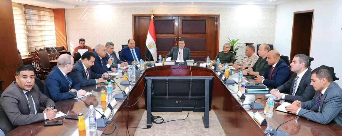 وزير الزراعة يطلق خطة تنمية سيناء.. "أسأل واستشير" لدعم المزارعين