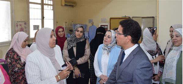 رئيس جامعة بنها: التمريض مهنة سامية ورسالة إنسانية