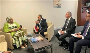   وزير الخارجية يلتقي وزيرة التعليم في ليبيريا 