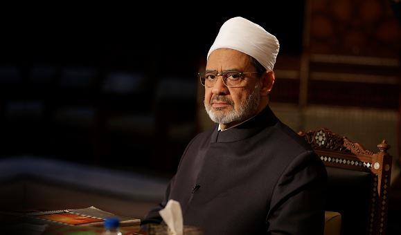 شيخ الأزهر: فوز العناني باليونسكو انتصار لمصر وريادتها