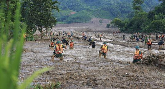 مصرع وفقدان 13 شخصا بسبب الفيضانات في شمال فيتنام