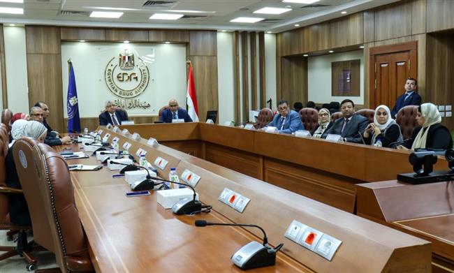 اللجنة الدائمة لصياغة الدستور الدوائي المصري تؤكد أهمية وجود مرجع وطني حديث