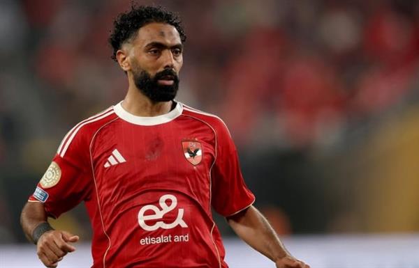 طبيب الأهلي يعلن إصابة حسين الشحات بمزق في العضلة الخلفية