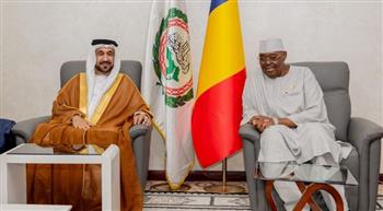   اليماحي يلتقي رئيس مجلس الشيوخ بتشاد.. ويؤكد العمل على تعزيز العلاقات العربية الأفريقية.