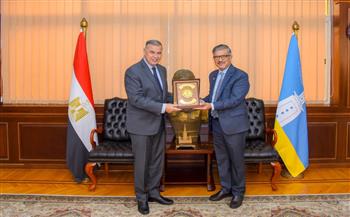   محافظ الإسكندرية يستقبل سفير باكستان