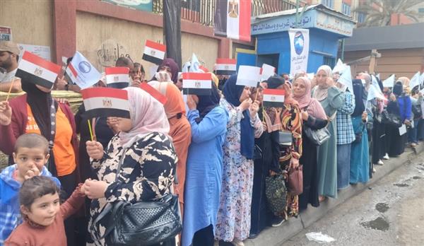 "الماميز" تتصدرن المشهد الانتخابي في الساعة الأولي من فتح باب التصويت بالإسكندرية
