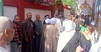 اقبال كثيف من الناخبين على لجان الاقتراع بمحافظة الأقصر 