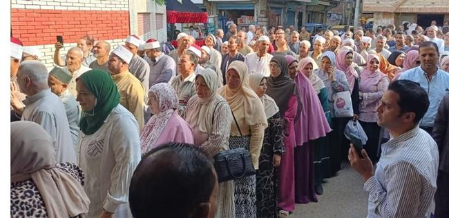 إقبال كثيف في وادي النطرون وأبو المطامير مع إنطلاق التصويت في انتخابات مجلس النواب
