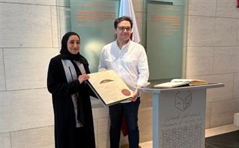   وزير الثقافة يزور متحف الفن الإسلامي بالدوحة