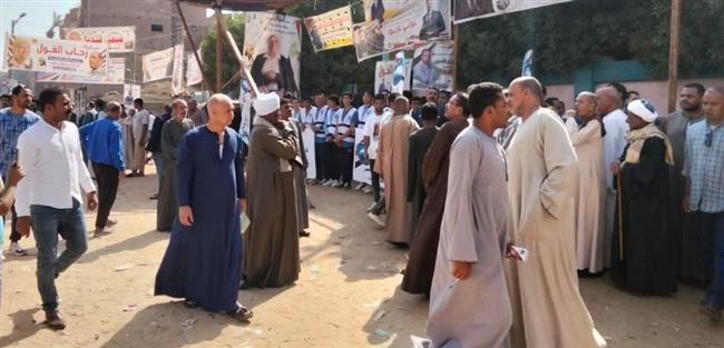 إقبال متزايد على لجان قنا في انتخابات النواب