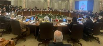   السفير مهند: فلسطين تطالب بدعم عاجل لقطاع النقل بغزة