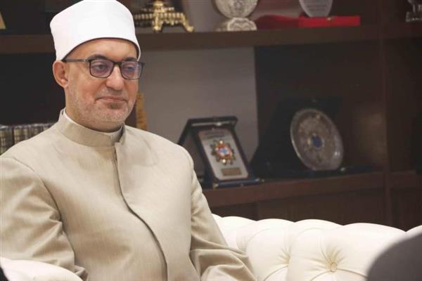 المفتي يكشف كيفية حساب الزكاة على المستثمر في البورصة