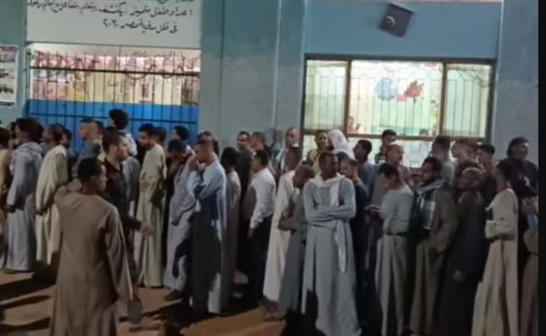 إغلاق لجان الاقتراع بالمنيا إيذانًا ببدء فرز أصوات الناخبين