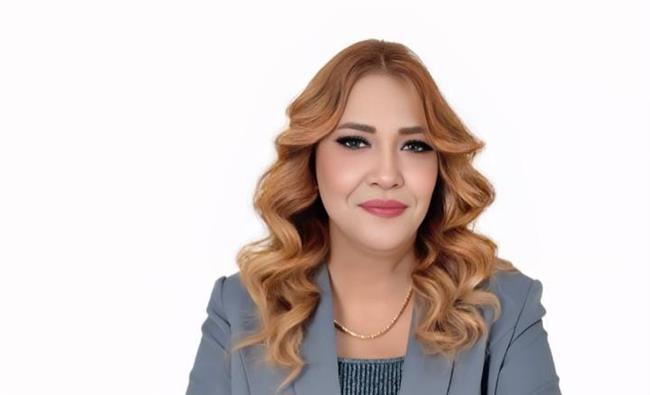 نجلاء الراوي تفاجئ جمهورها بانتقال برنامج "مع بنت الراوي" إلى شاشة قناة الشمس 2 