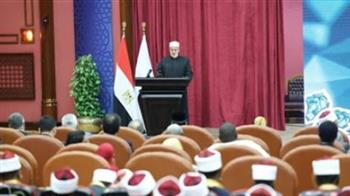   نزار مشهدي: الأزهر ملتقى قارات العالم.. وخريجوه سفراء للسلام وحملة لراية الإسلام