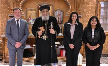 البابا تواضروس يستقبل سفير كندا