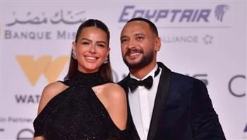   هنادي مهنا وأحمد خالد صالح .. ظهور رومانسي في افتتاح مهرجان القاهرة السينمائي