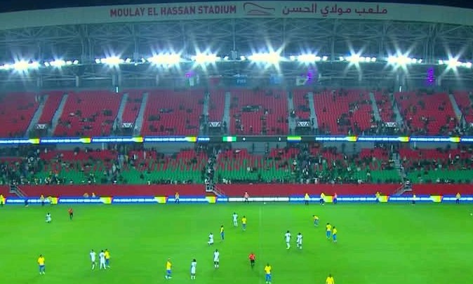 نيجيريا تكتسح الجابون برباعية وتتأهل إلى نهائي الملحق الإفريقي
