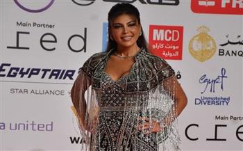   ريهام حجاج: كنت سأؤدي عمرة لكن المهرجان جذبني