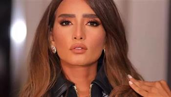   زينة تتناول صراع المرأة بين الحب والمجتمع في فيلم "بنات الباشا"