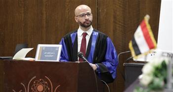 الإعلامي وليد فاروق يحصل على درجة الدكتوراه في الفنون التطبيقية 