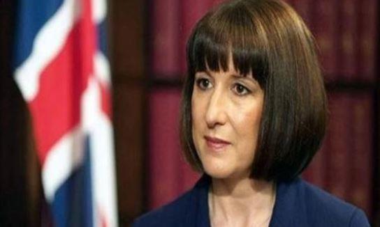 وزيرة الخزانة البريطانية تناقش رفع معدلات ضريبة الدخل
