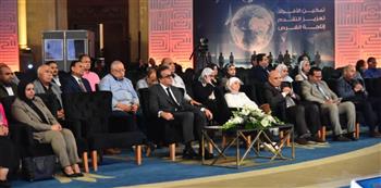   جلسة حول تعزيز العمل اللائق بمصر في مؤتمر PHDC’25"