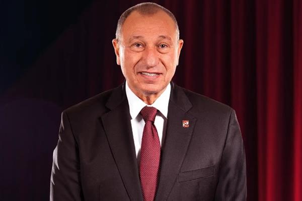 الخطيب يهنئ رجال يد الأهلي بالسوبر المصري