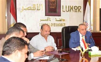   محافظ الأقصر يناقش الاستعدادت الخاصة باحتفالات العيد القومي للمحافظة