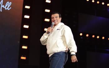 إيهاب توفيق يواصل نجاحاته بحفل جماهيري كامل العدد في مدينتي (صور)
