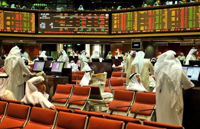 بورصة الكويت تُنهي تعاملات بداية الأسبوع على تراجع مؤشراتها