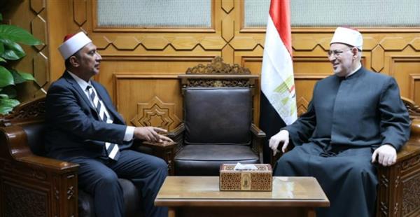 وكيل الأزهر يلتقي وزير الشؤون الدينية بماليزيا