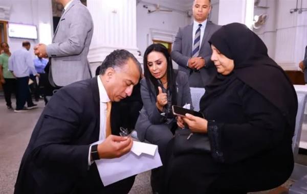 وزيرة التضامن الاجتماعي تزور المقر الرئيسي لبنك ناصر الاجتماعي