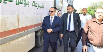 محافظ أسيوط يتفقد قافلة "البر والتقوى" 