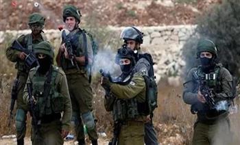   استشهاد فلسطيني وإصابة آخرين برصاص الاحتلال الإسرائيلي غرب غزة