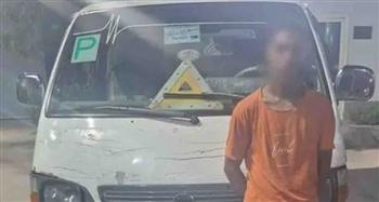   القبض على سائق ميكروباص هرب بعد دهس مزارع أسيوطي
