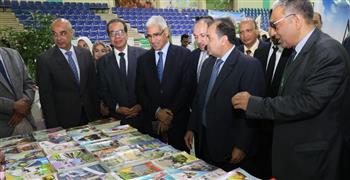   "عكاوي " يفتتح فعاليات المعرض الزراعي الثاني بجامعة قنا