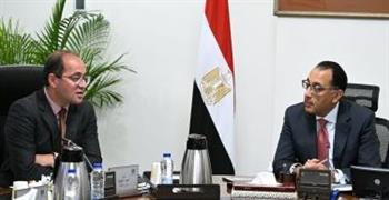 رئيس الوزراء يتابع مع وزير المالية عددا من ملفات عمل الوزارة
