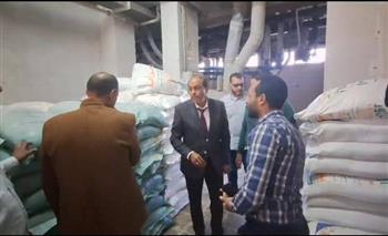   ضبط سيارة محملة بـ ٨ أطنان دقيق بلدي مدعم بالقناطر الخيرية 