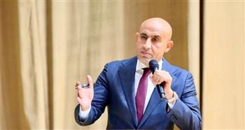   مفاجأة سارة للمعلمين.. رفع الحافز إلى 2000 جنيه