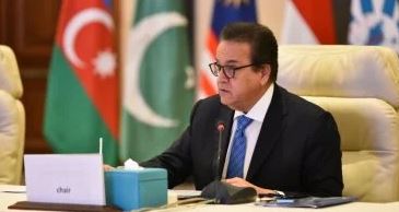 عبدالغفار: دول منظمة D-8 تعتمد "إعلان القاهرة" لتعزيز التعاون الصحي المشترك