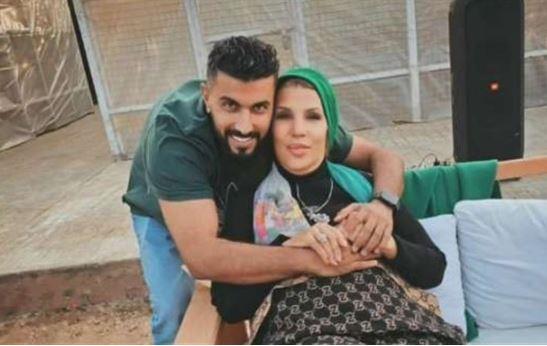 محمد سامي يحتفل بفوز والدته في انتخابات مجلس النواب ويستعد لمسلسل "8 طلقات"