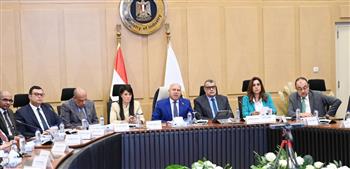   الوزير يترأس الاجتماع الرابع والثلاثين للمجموعة الوزارية للتنمية الصناعية