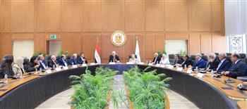   وزير التعليم العالي يترأس اجتماع تنسيقي لأفرع الجامعات الأجنبية في مصر